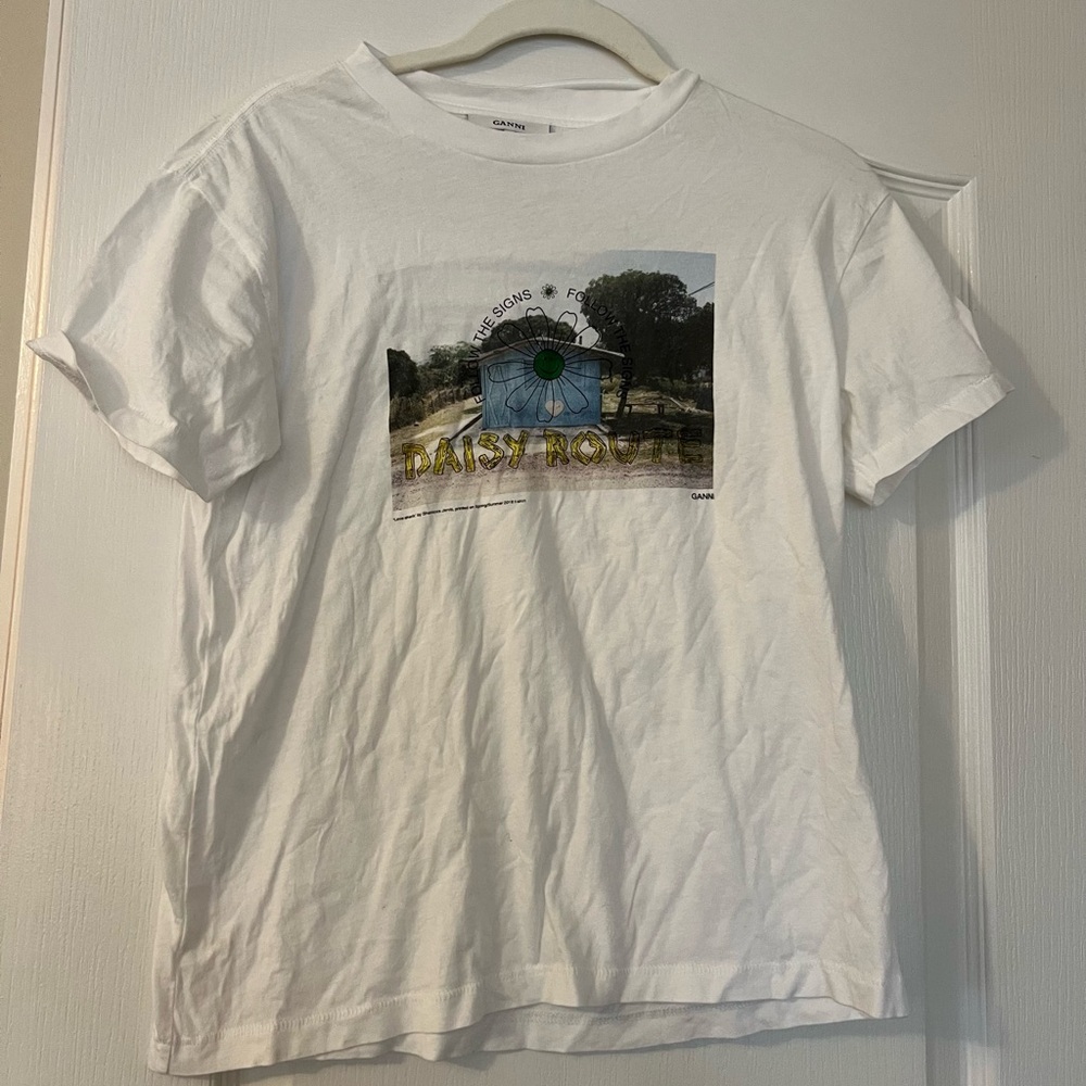 GANNI “Daisy Route” T-Shirt